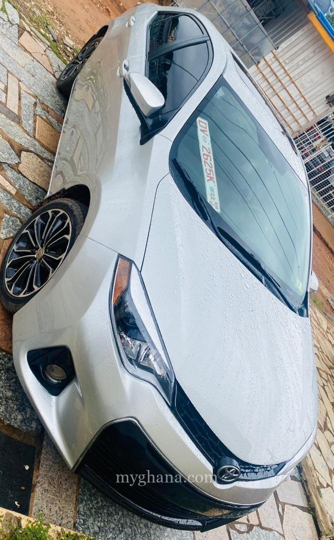 Toyota Corolla S