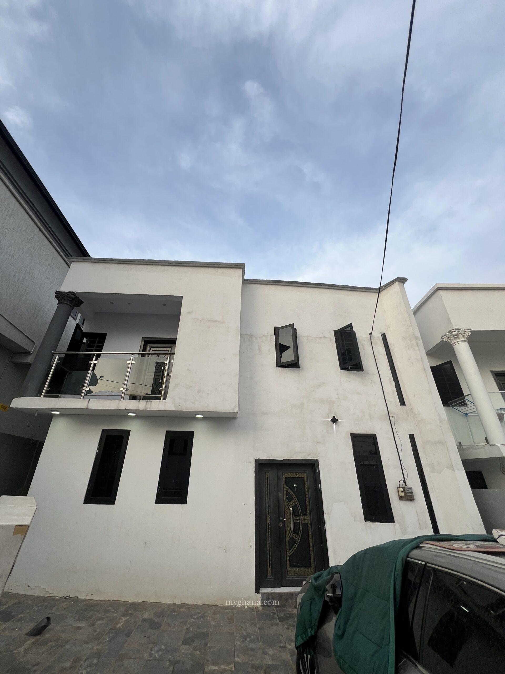 3 Bedroom Duplex