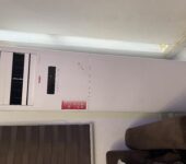 2. 5 horse power standing Air Conditioner