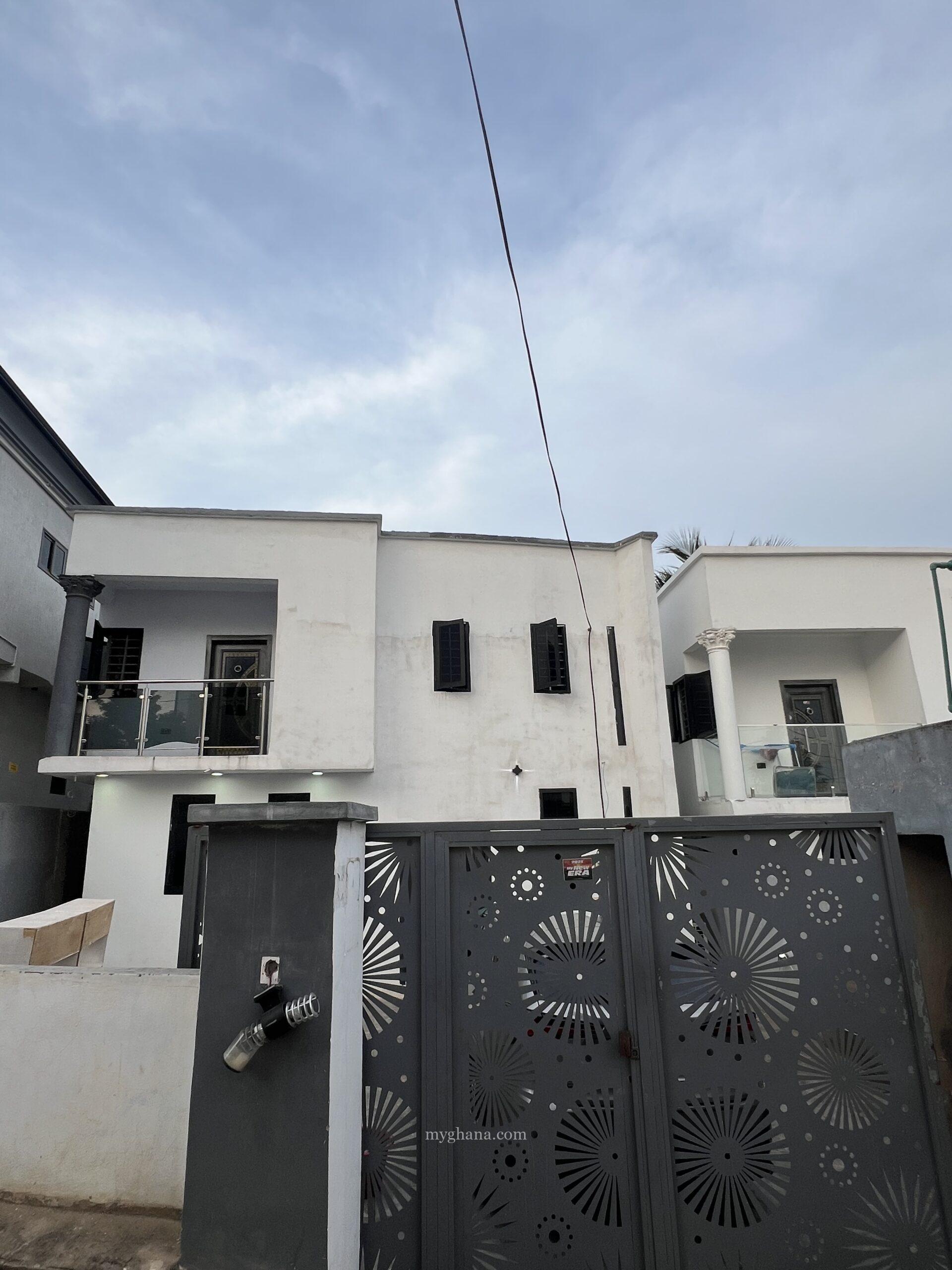 3 Bedroom Duplex