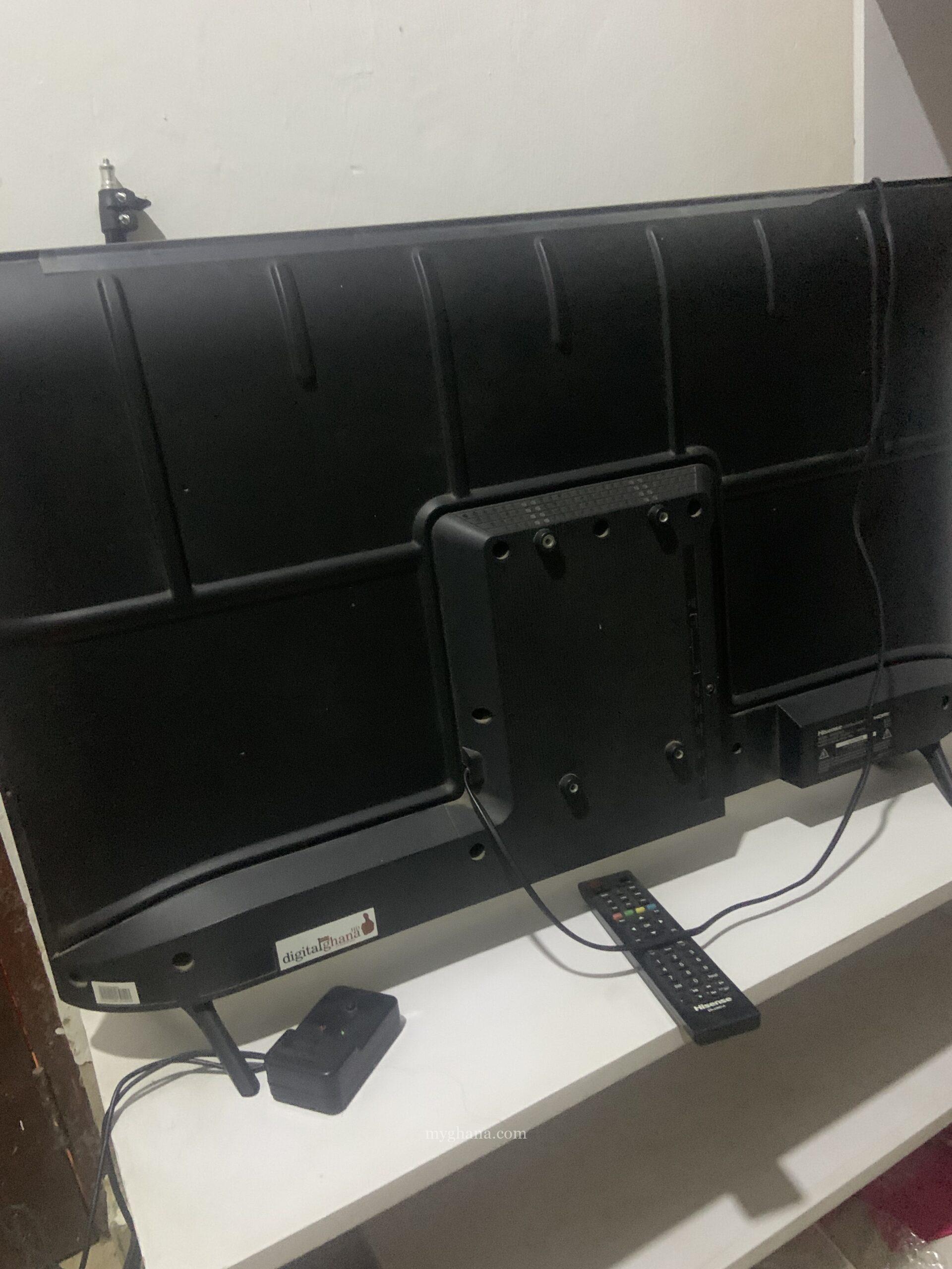 Hisense 40inches used