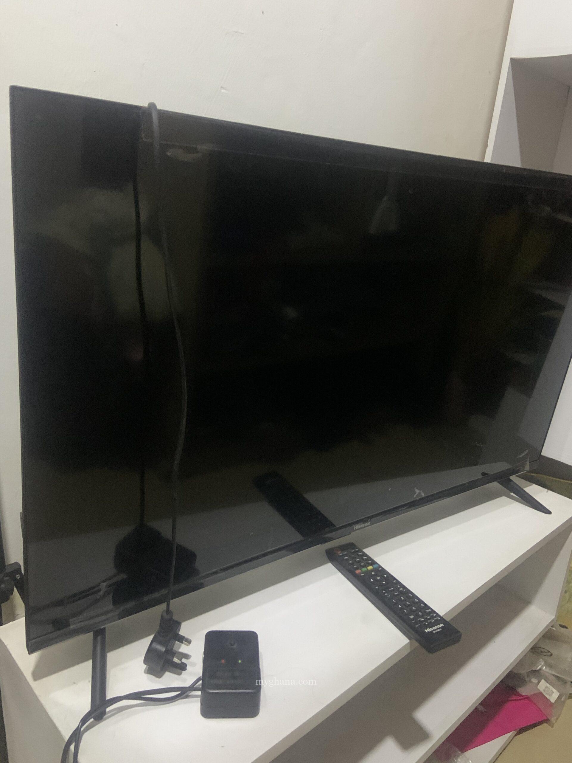 Hisense 40inches used