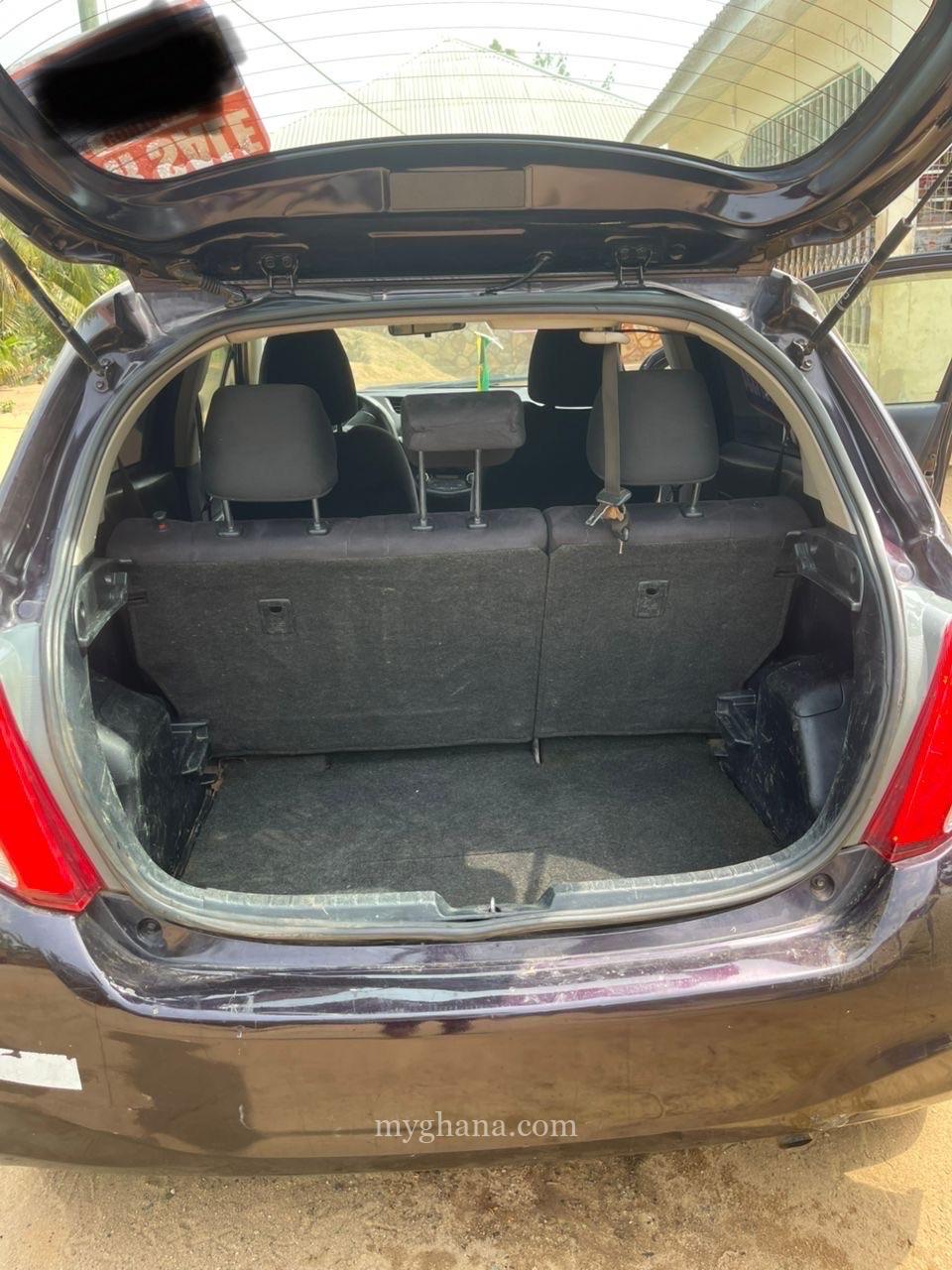 Toyota vitz 2013 model