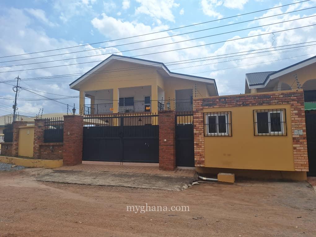 4 bedroom house to let at West Legon, Accra