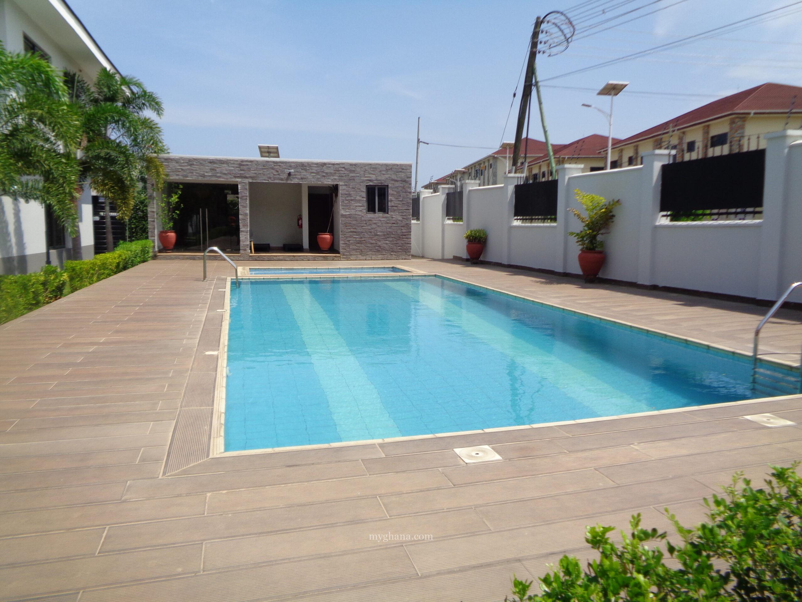 Furnished three bedroom townhouse to let at Cantonments, Accra