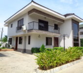 Furnished three bedroom townhouse to let at Cantonments, Accra