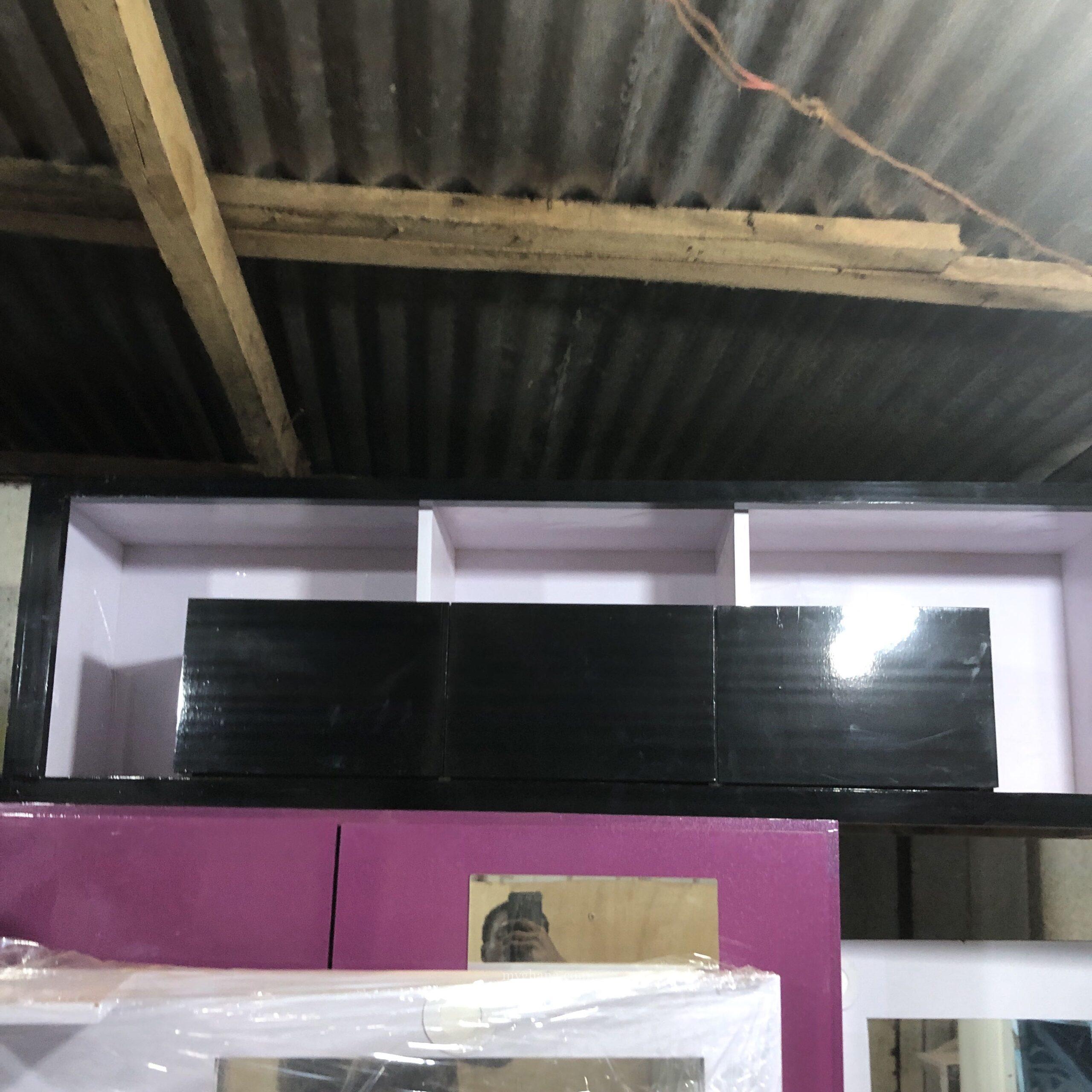 Tv stand