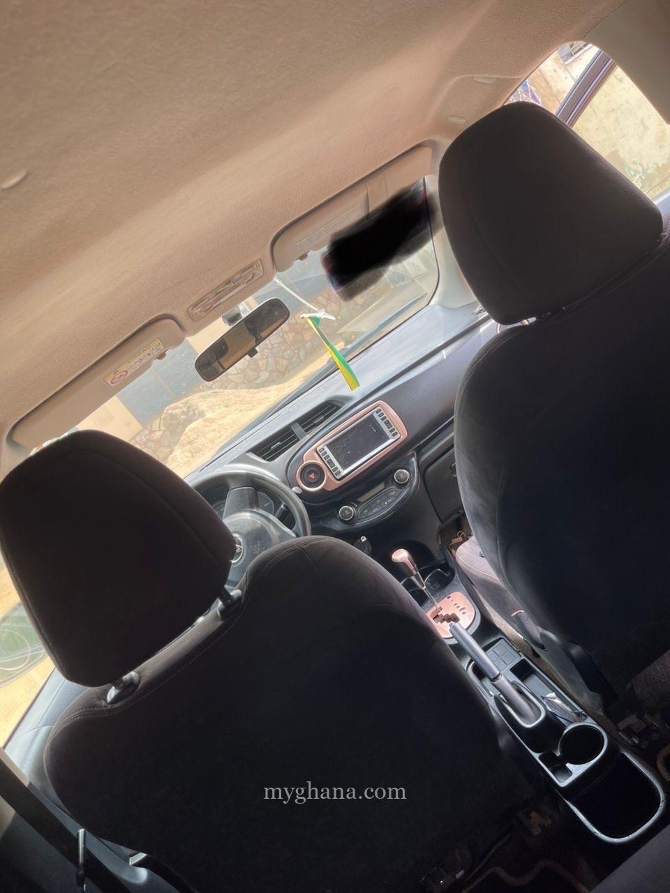 Toyota vitz 2013 model