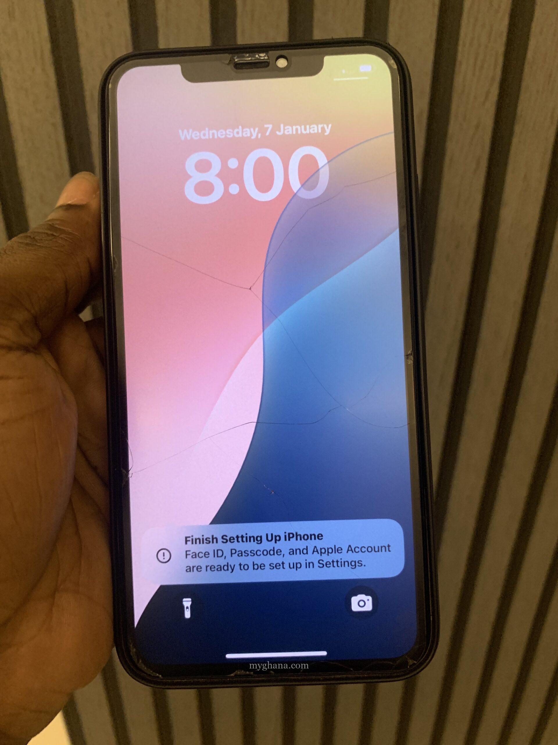 Clean iPhone XS Max 512GB Factory Unlocked With Good Battery Health