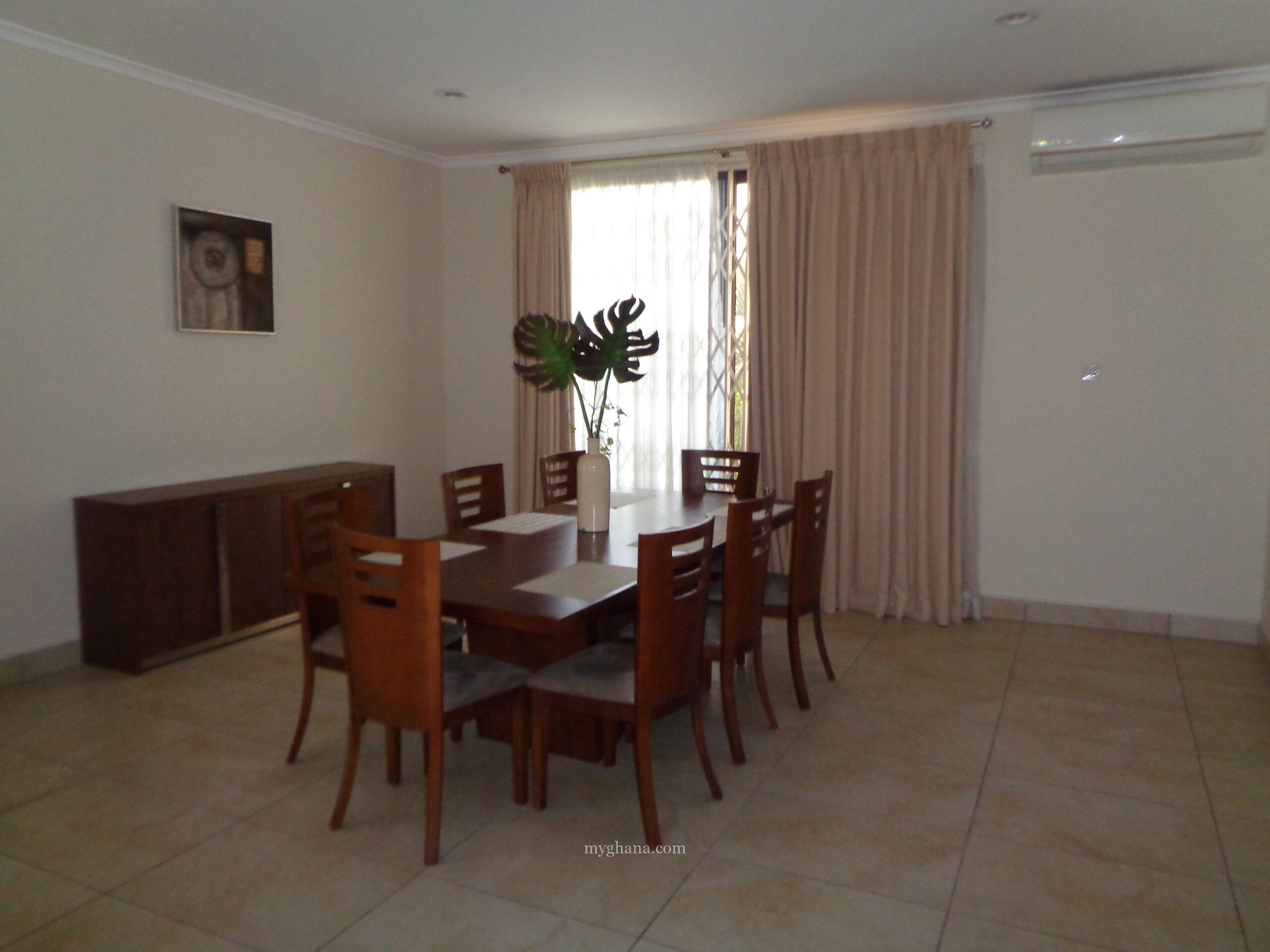 Furnished three bedroom townhouse to let at Cantonments, Accra