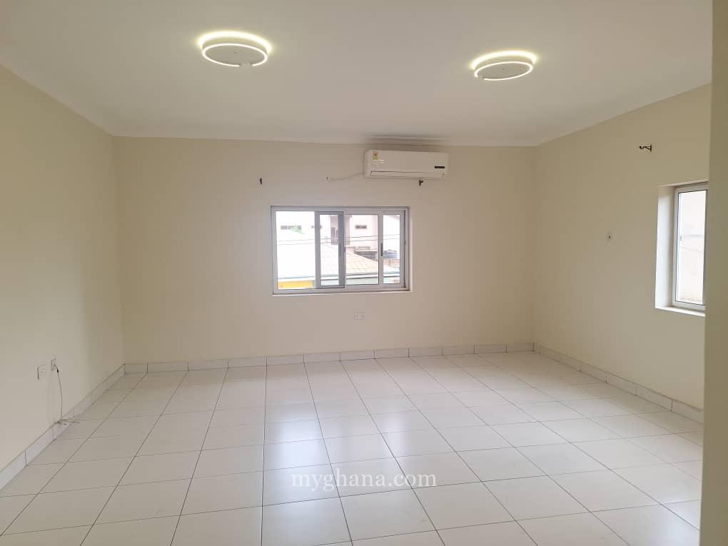 4 bedroom house to let at West Legon, Accra