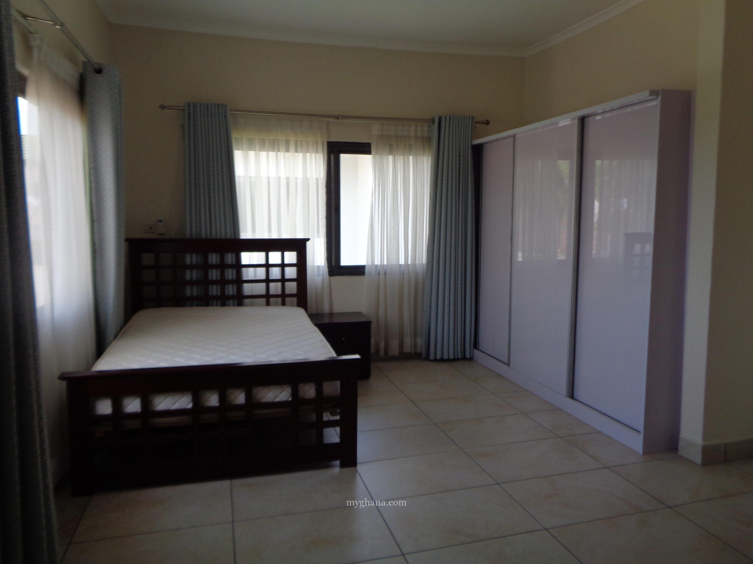 Furnished three bedroom townhouse to let at Cantonments, Accra