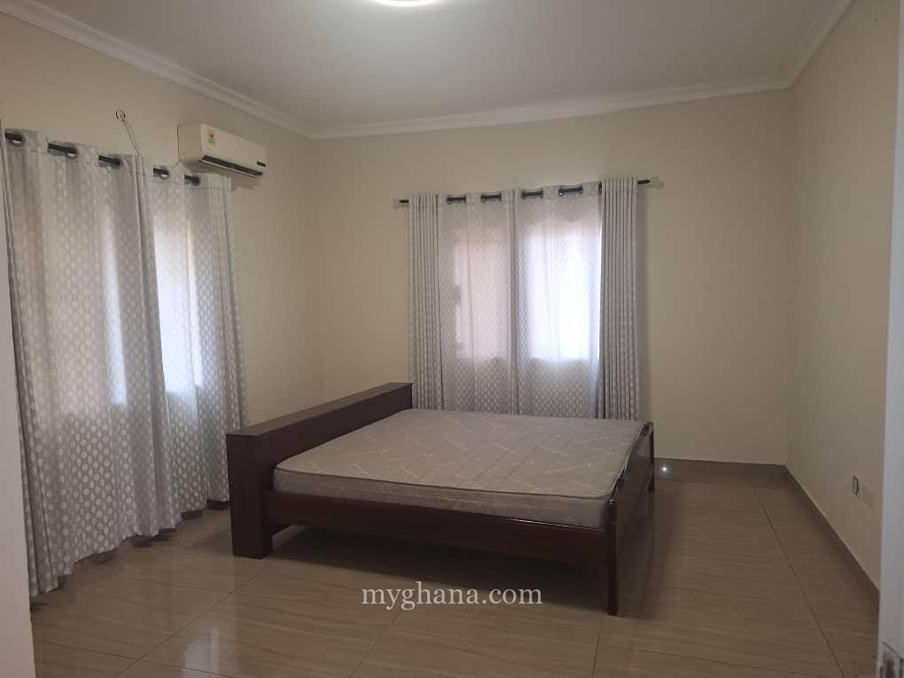 4 bedroom house to let at West Legon, Accra