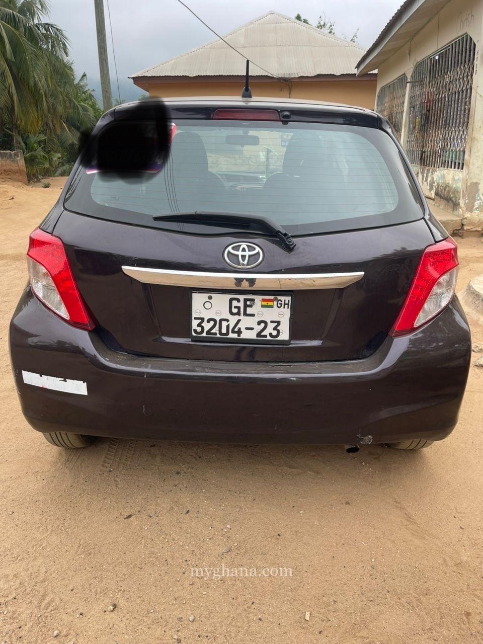 Toyota vitz 2013 model