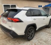 Toyota RAV4 Hybrid Limited 2022