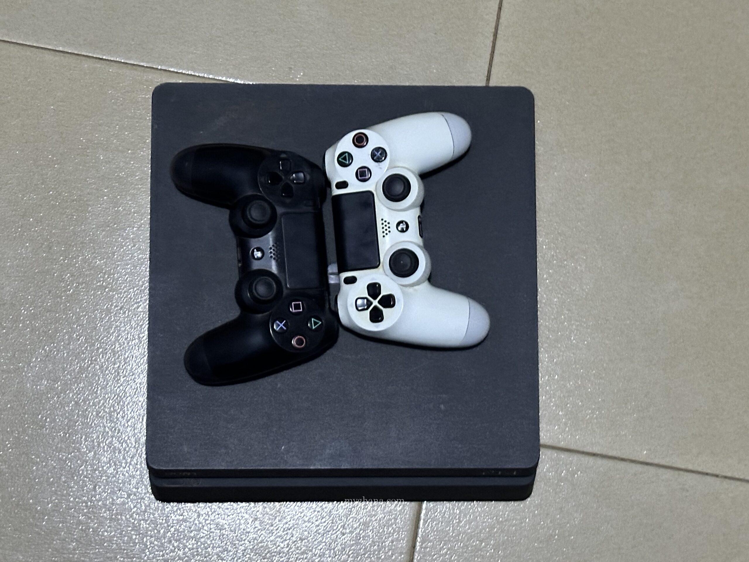 PS4 slim