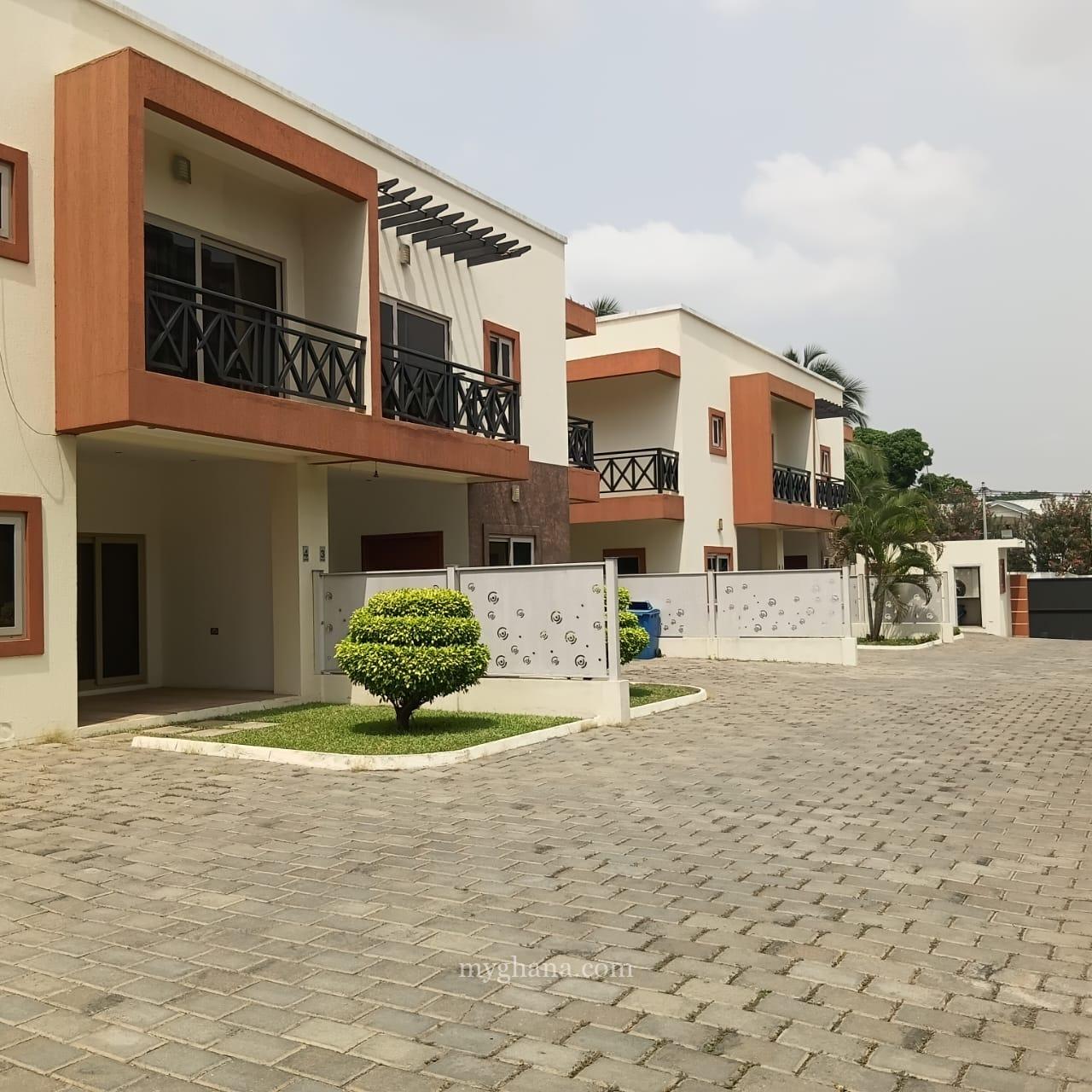Furnished 3 bedroom townhouse to let at Airport Residential Area, Accra