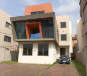 5 bedroom house to let at East Legon near American House, Accra