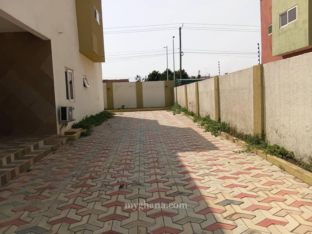 Three bedroom townhouse to let at Spintex, East Airport, Accra