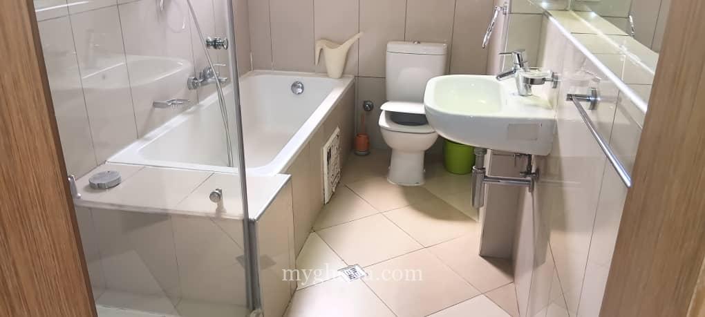 Furnished 4 bedroom apartment to let at Cantonments, Accra