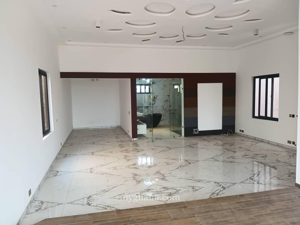 Executive 4 bedroom house for sale at Adjiringanor, East Legon, Accra