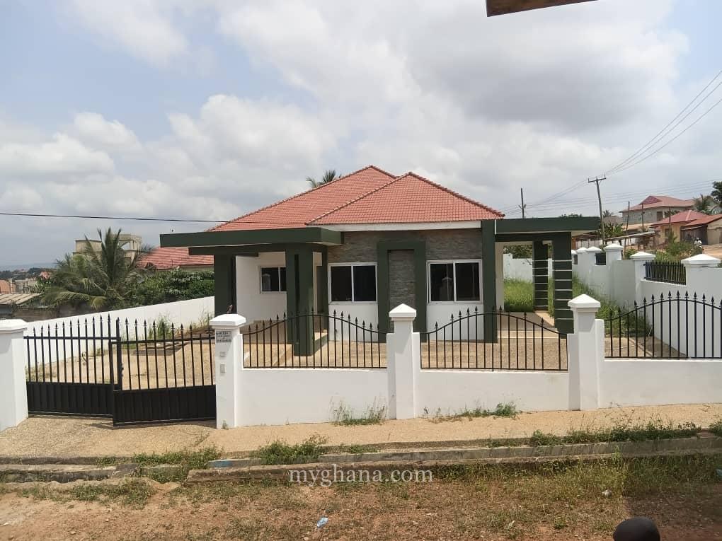 Newly built 3 bedroom house for sale at Ofankor, Asofa – Accra