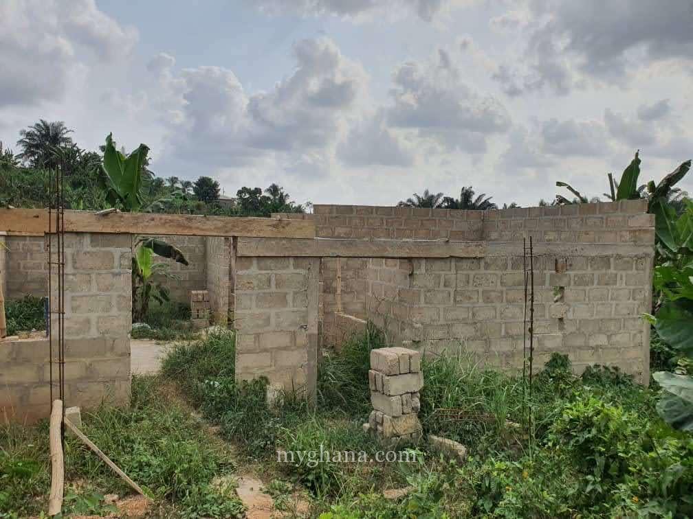 3 bedroom uncompleted