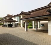 Executive three bedroom townhouse to let at Airport Residential Area, Accra