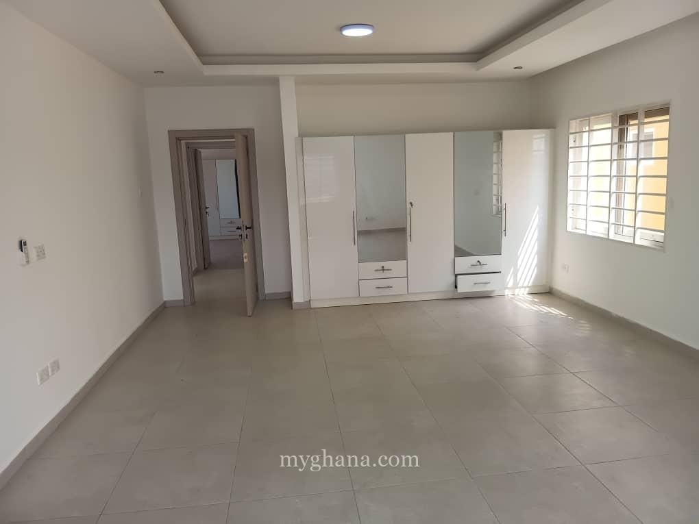 Three bedroom townhouse to let at Spintex, East Airport, Accra