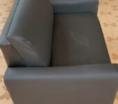 Black Leather 2 in 1 Loveseat Available For A Cool Price