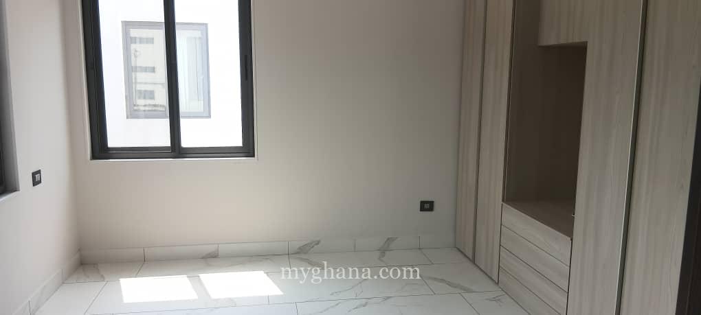 3 bedroom townhouse to let at Airport Residential Area, Accra