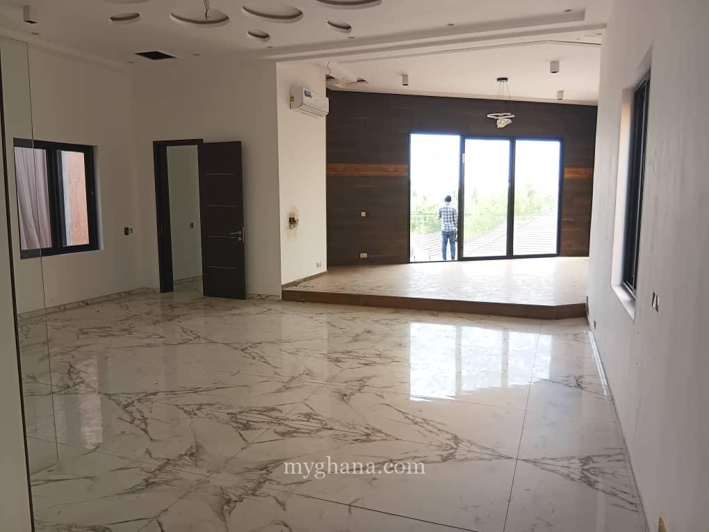 Executive 4 bedroom house for sale at Adjiringanor, East Legon, Accra