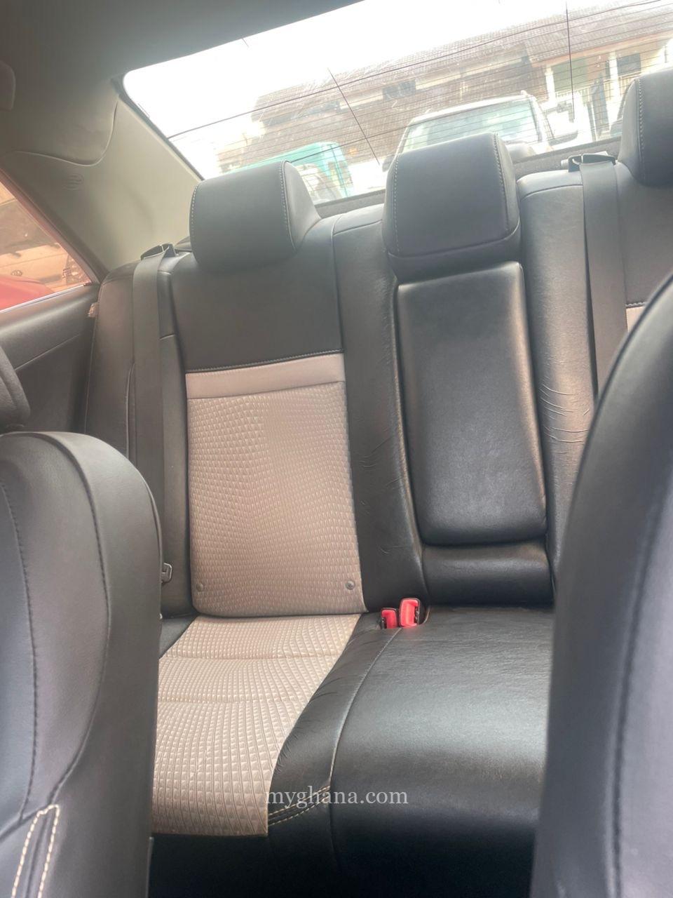 2014 TOYOT CAMRY