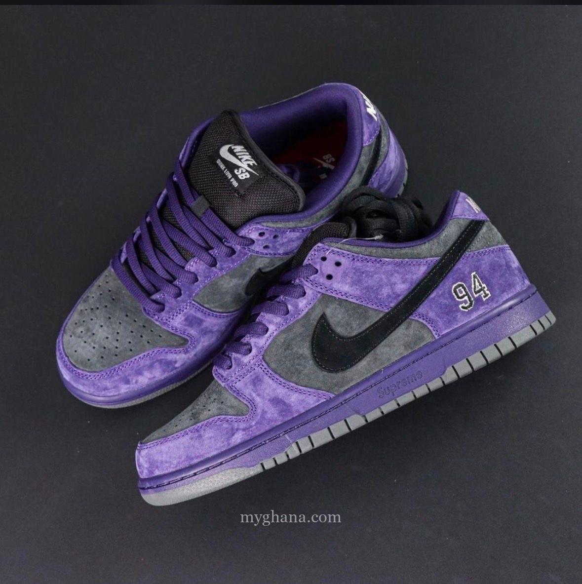 Nike Sneakers