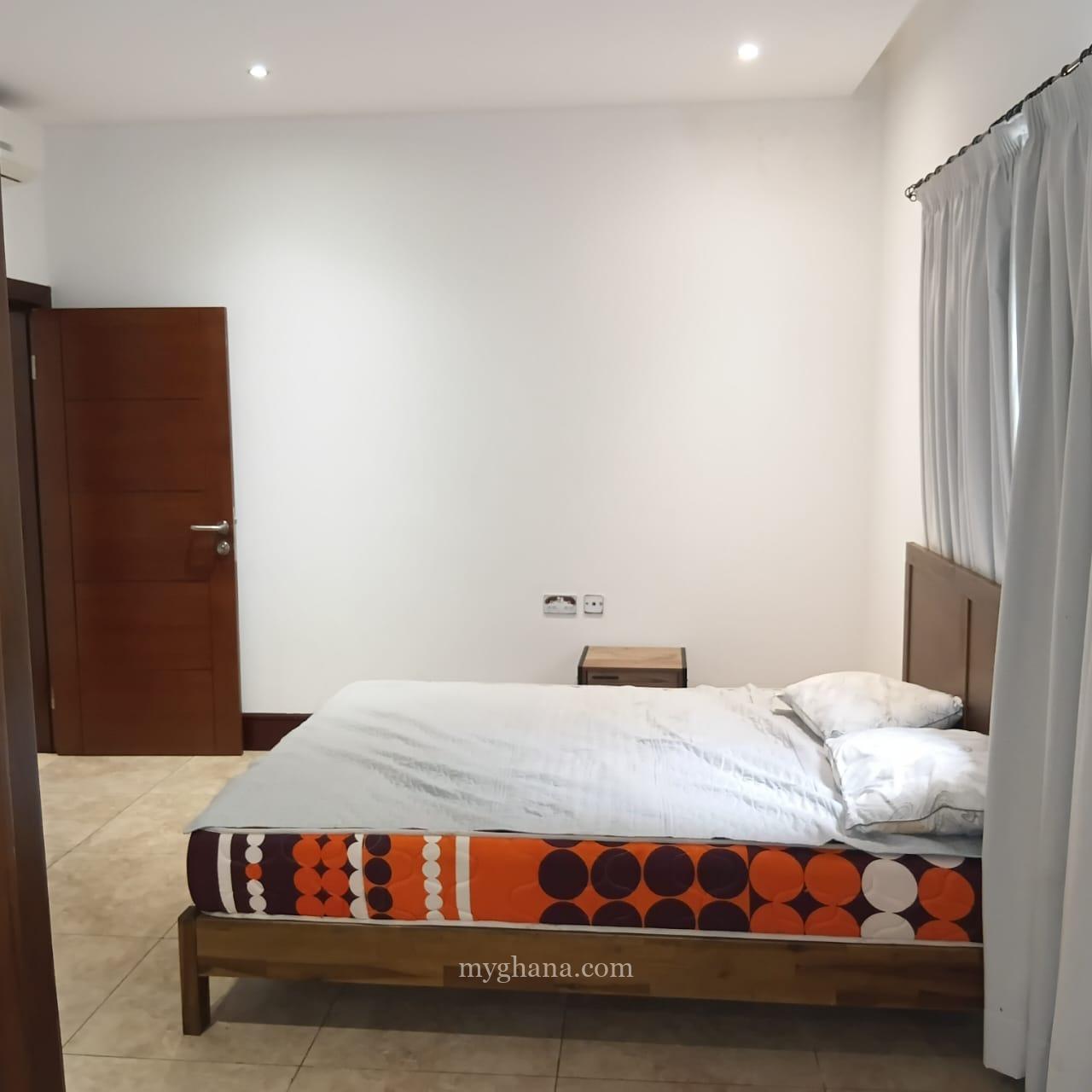 Furnished 3 bedroom townhouse to let at Airport Residential Area, Accra
