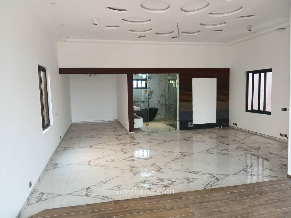 Executive 4 bedroom house for sale at Adjiringanor, East Legon, Accra