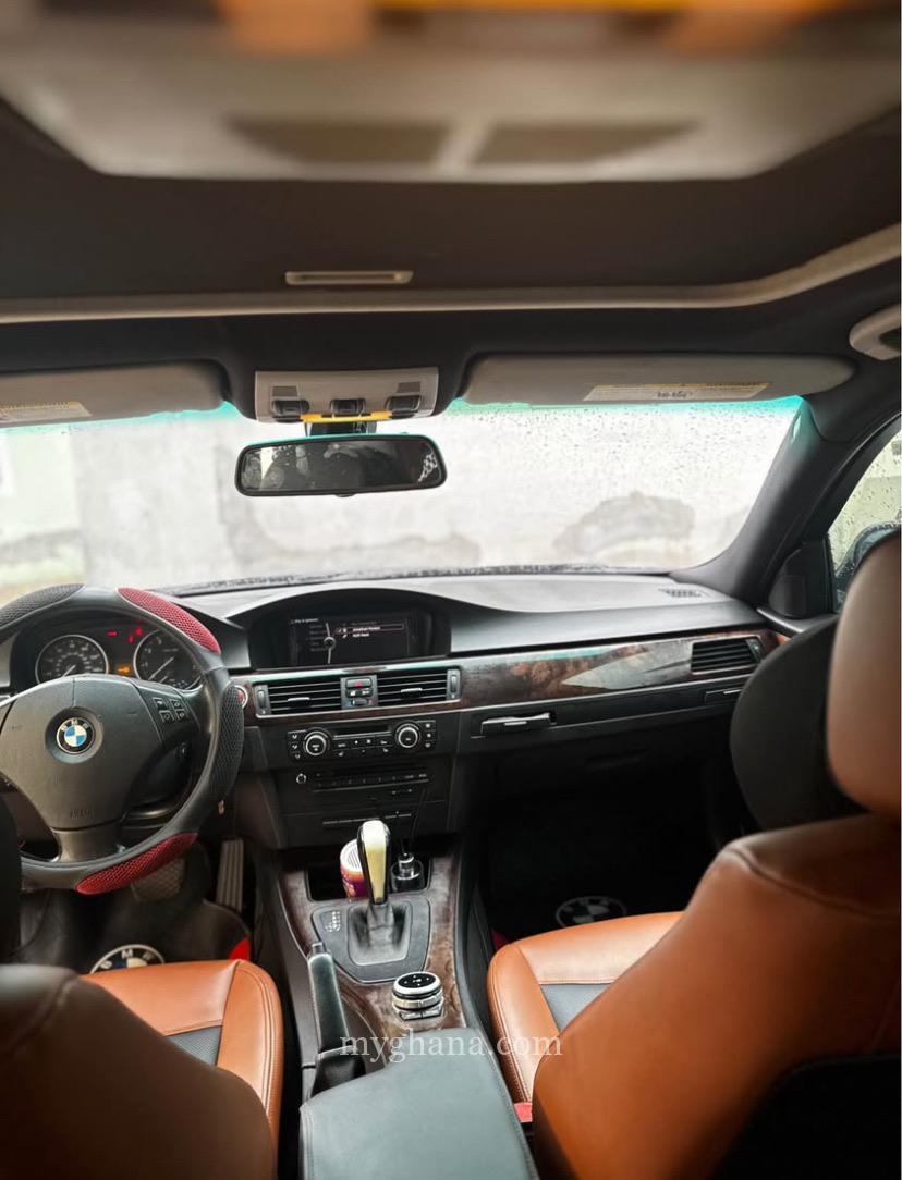 BMW 382i