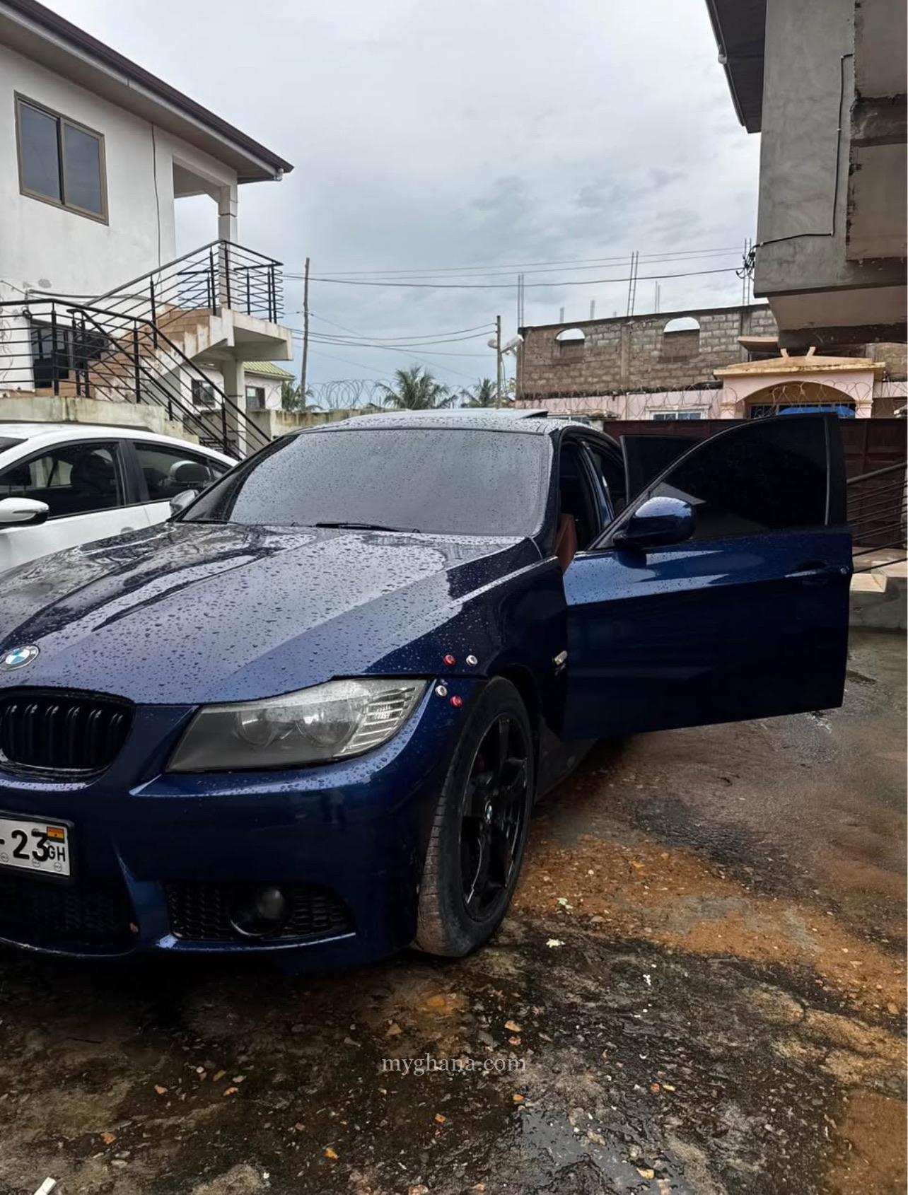 BMW 382i