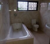 Three bedroom house to let at Labone, Accra