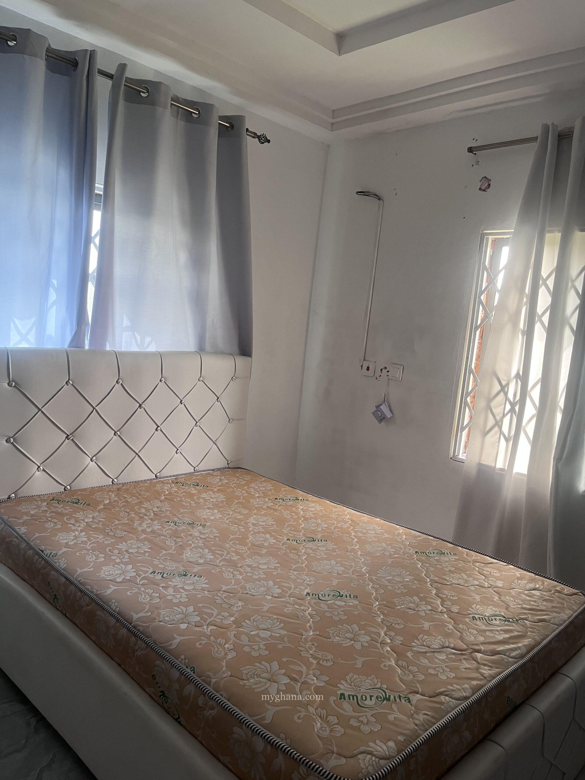 Mattress and Bedframe