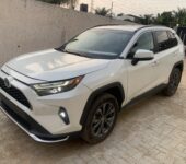 Toyota RAV4 Hybrid Limited 2022