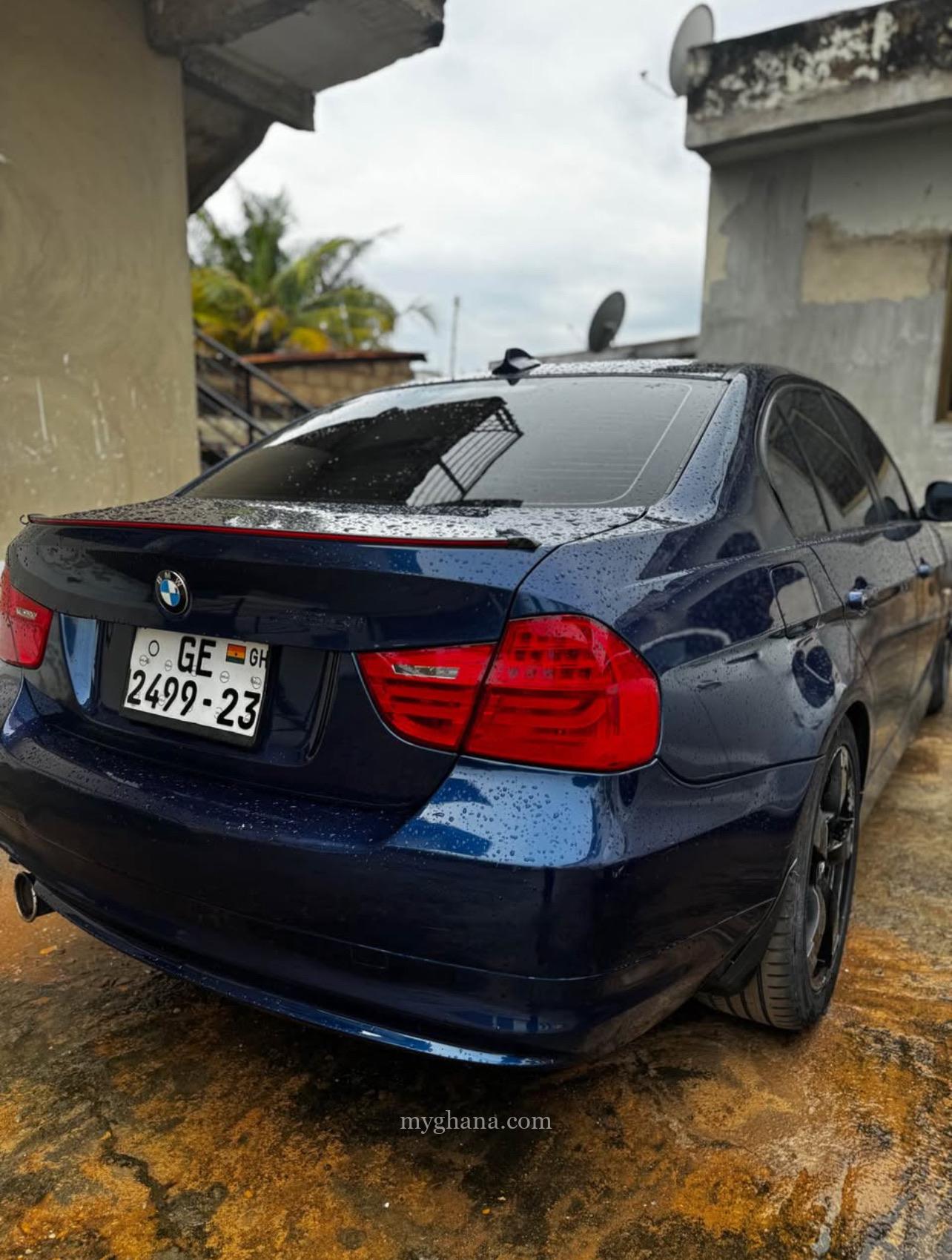BMW 382i