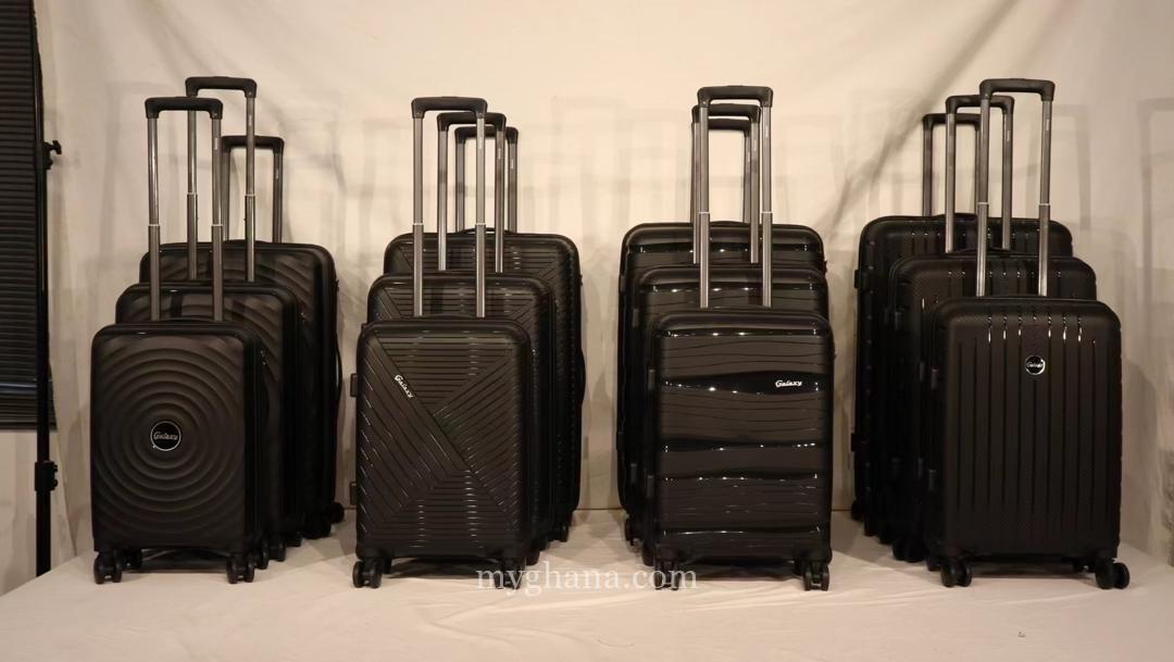Anti-crack suitcase
