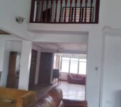 5 bedrooms apartment