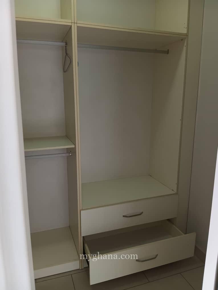 Fully furnished three bedroom apartment to let at North Ridge, Accra