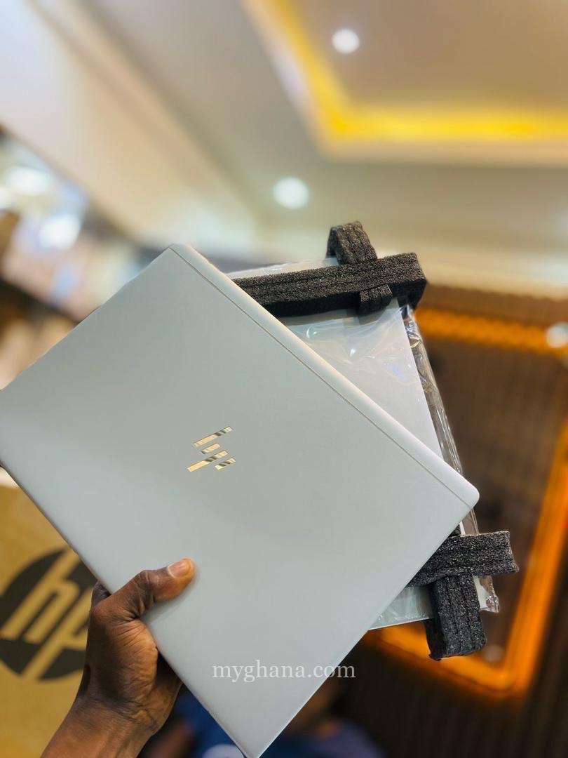 HP elitebook 745 G6