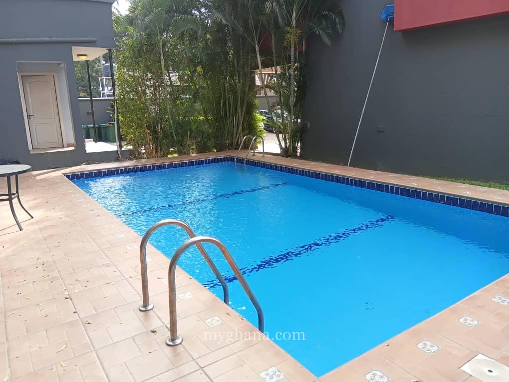 Fully furnished three bedroom apartment to let at North Ridge, Accra