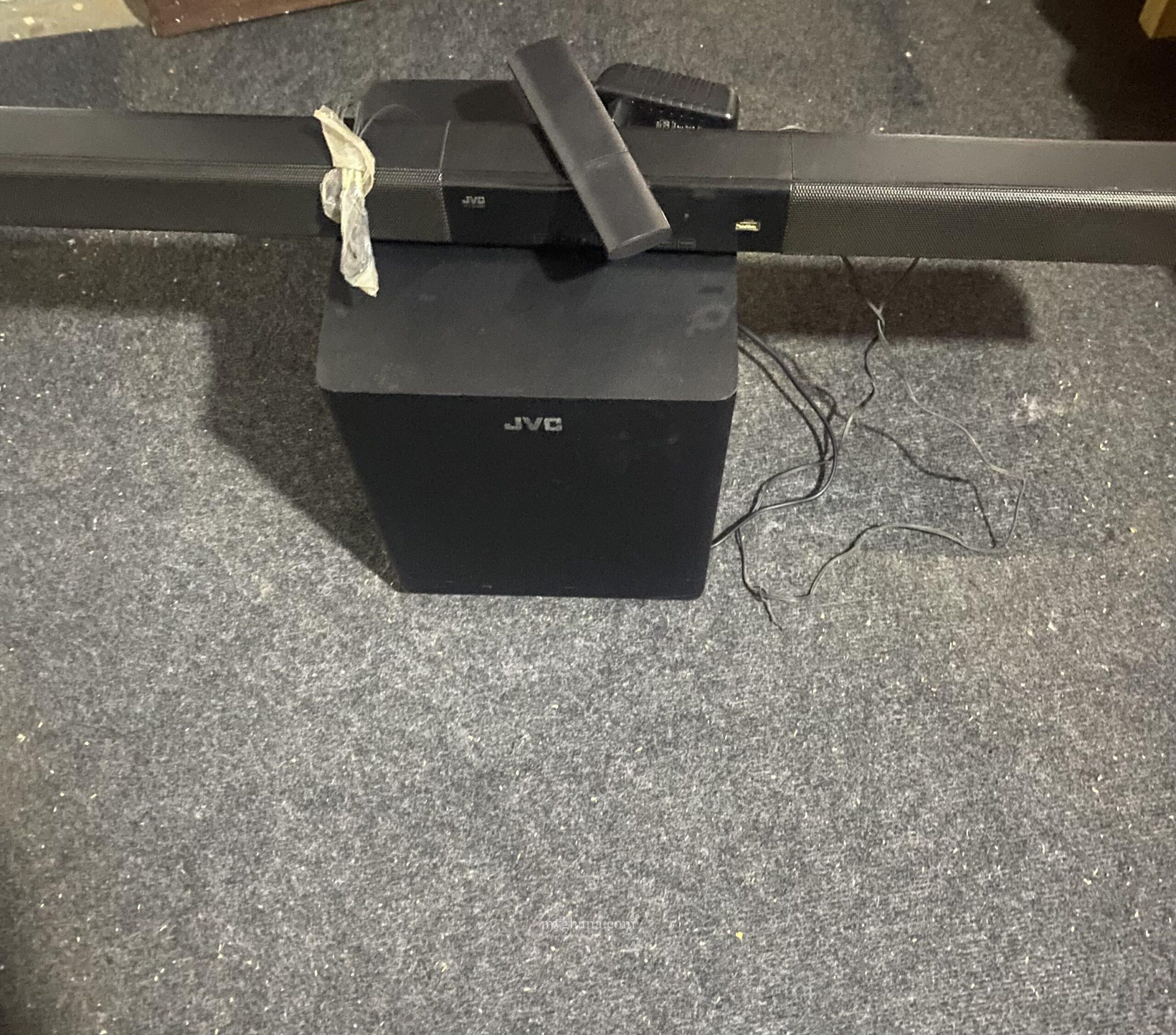 JVC Soundbar & Woofer