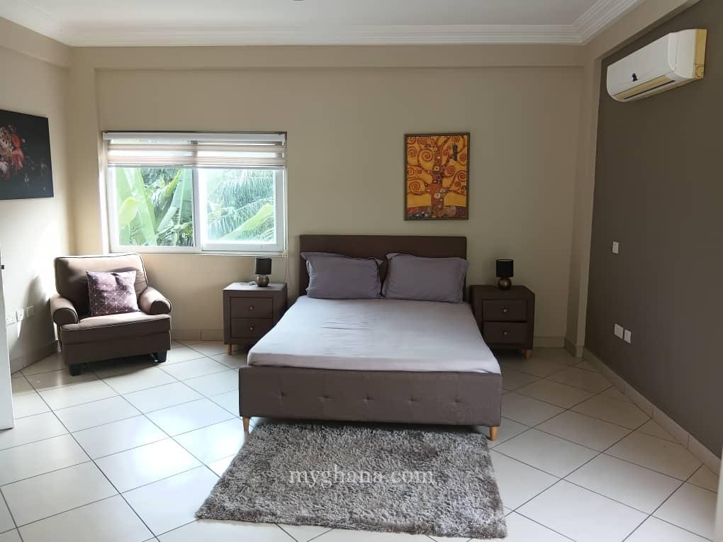 Fully furnished three bedroom apartment to let at North Ridge, Accra