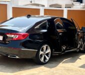 2018 Honda Accord Touring full option